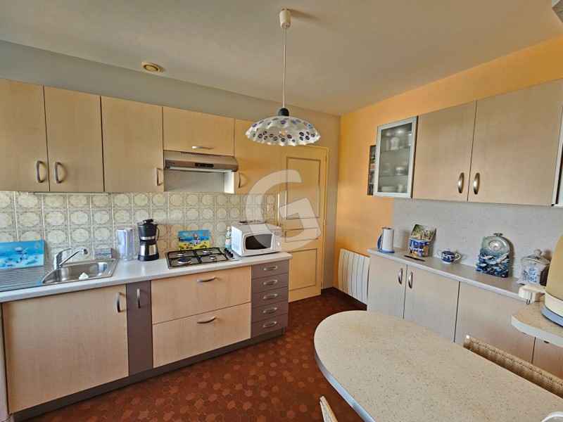 vente Maison Angles 72 m²