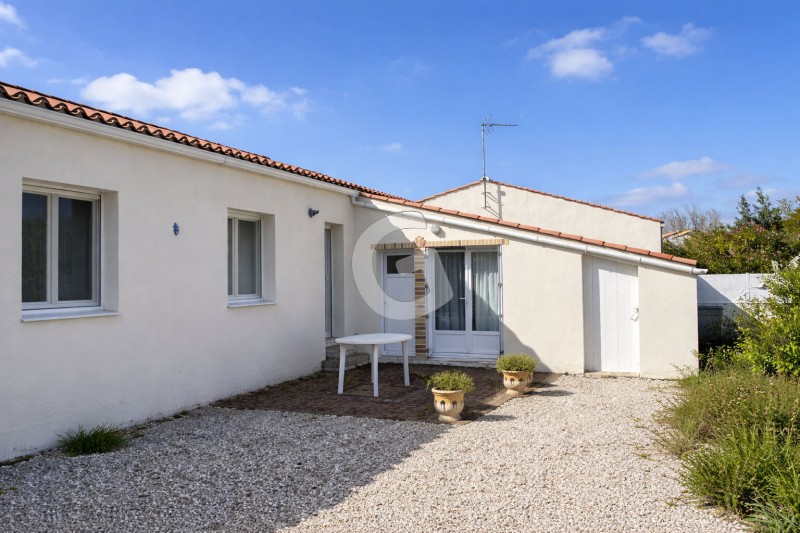 immobilier Maison à vendre Les Sables-d'Olonne 379 200 euros