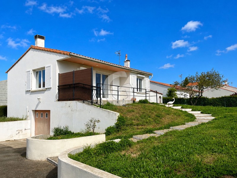 vente Maison Angles 73 m²
