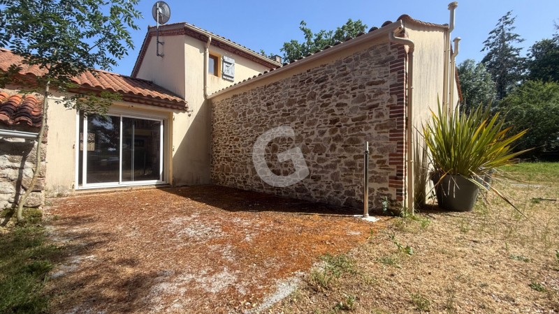 vente Maison Poiroux 145 m²