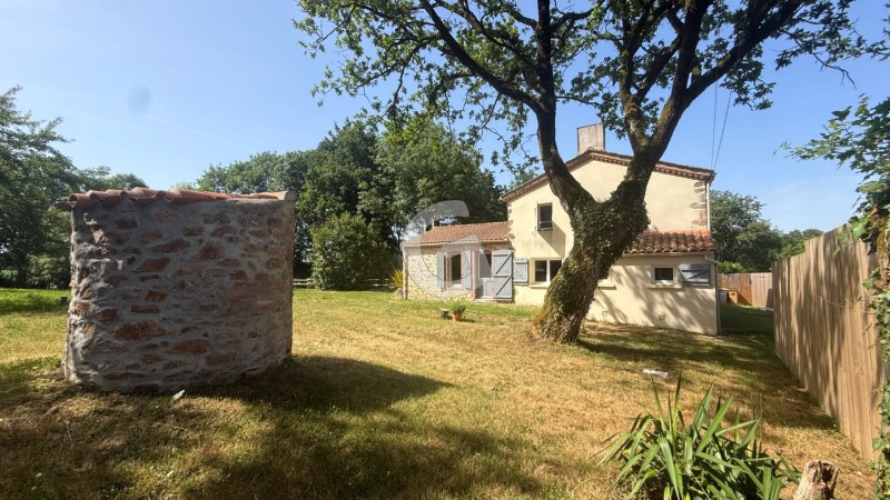 immobilier Maison à vendre Poiroux 250 000 euros