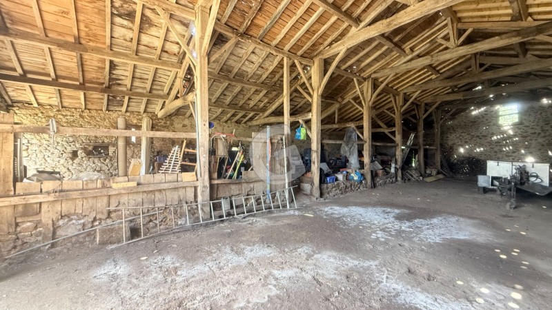 vente Maison Poiroux 360 m²