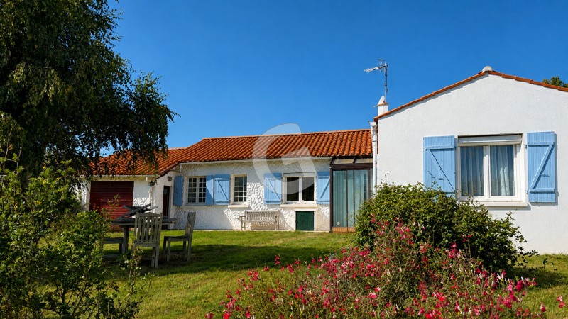 vente Maison Angles 115 m²