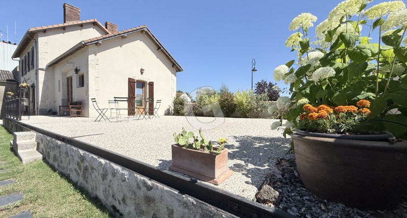 immobilier Maison à vendre Moutiers-les-Mauxfaits 295 600 euros