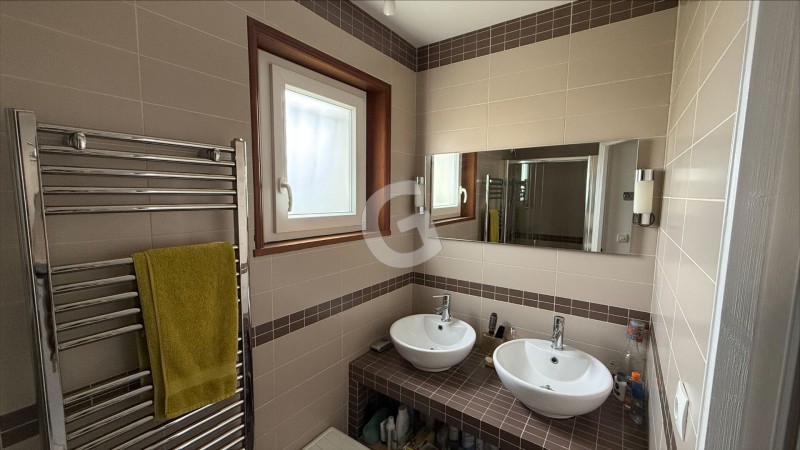 Maison à vendre 5 pièces 137 m²