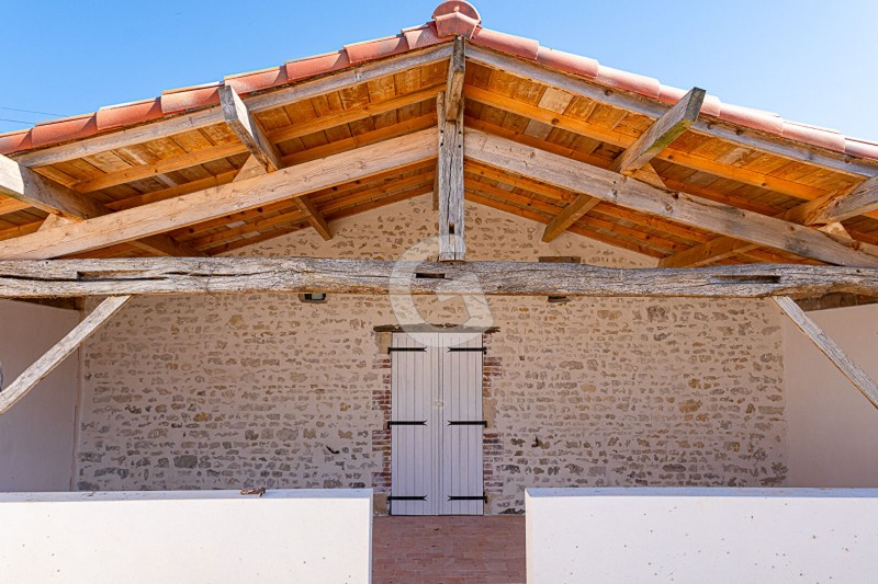 immobilier Maison à vendre Saint-Vincent-sur-Jard 1 100 000 euros