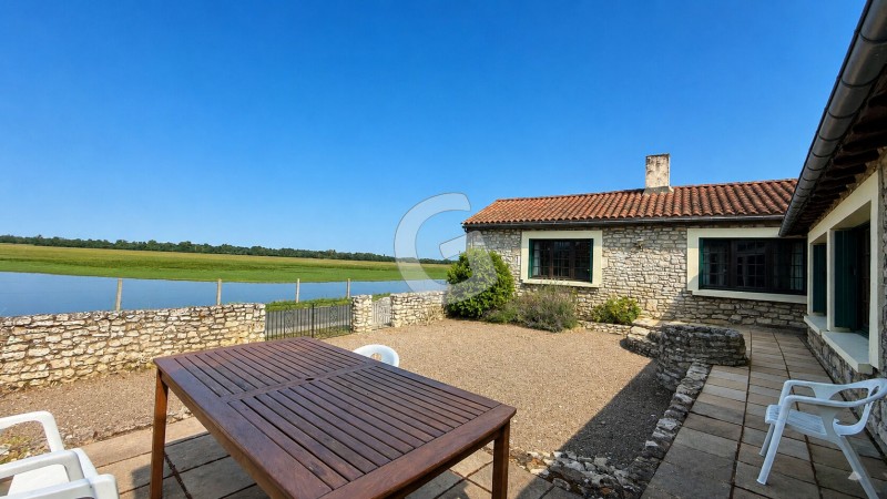 immobilier Maison à vendre Lairoux 185 800 euros