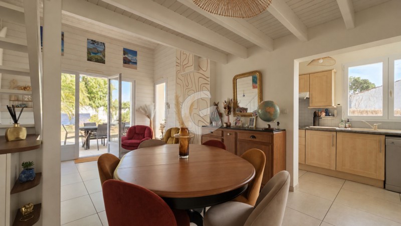 immobilier Maison à vendre Saint-Vincent-sur-Jard 325 000 euros