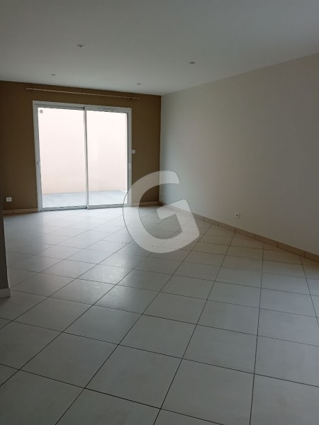 immobilier Maison à vendre Angles 840 euros