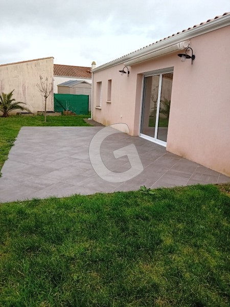 vente Maison Angles 94 m²