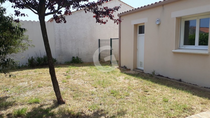 immobilier Maison à vendre Angles 950 euros