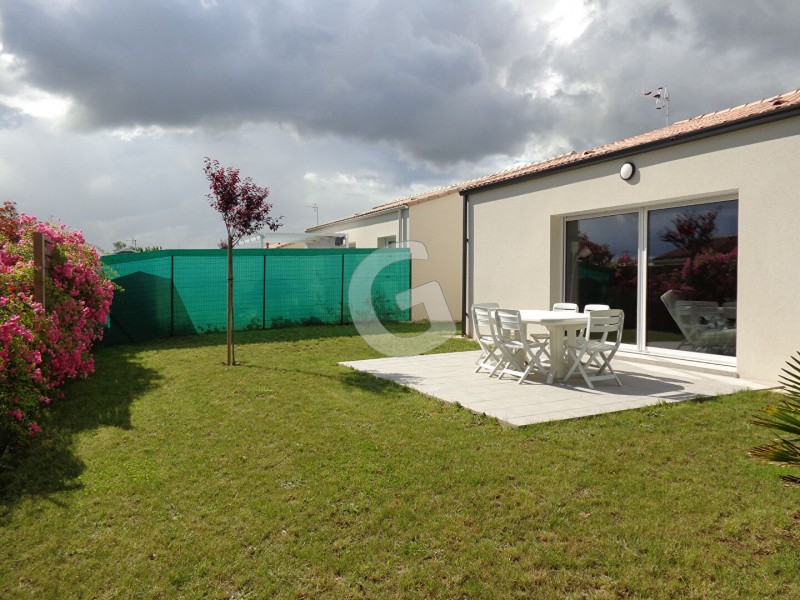 vente Maison Angles 100 m²