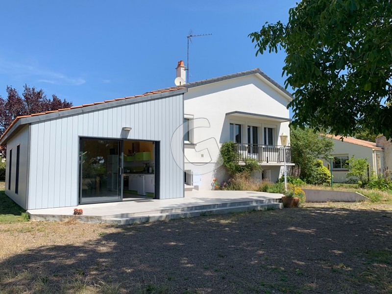 vente Maison Saint-Benoist-sur-Mer 176 m²