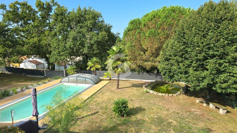 vente Maison Poiroux 142 m²