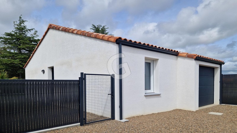 vente Maison Angles 50 m²