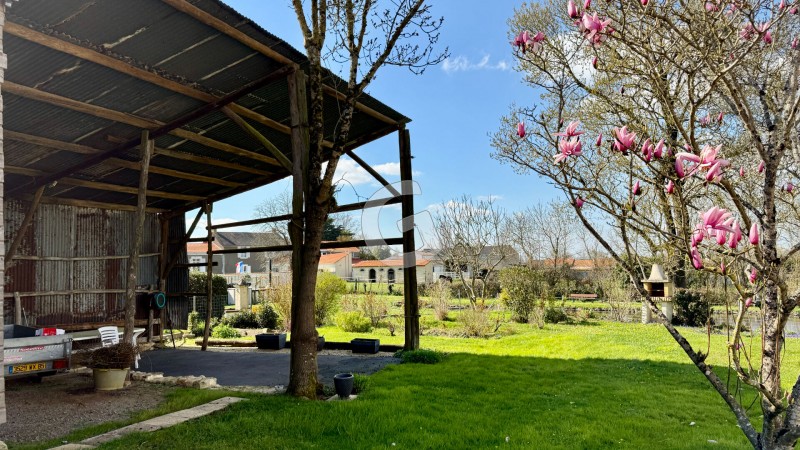 immobilier Maison à vendre Saint-Cyr-en-Talmondais 238 000 euros