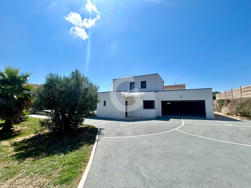 vente Maison Angles 151 m²