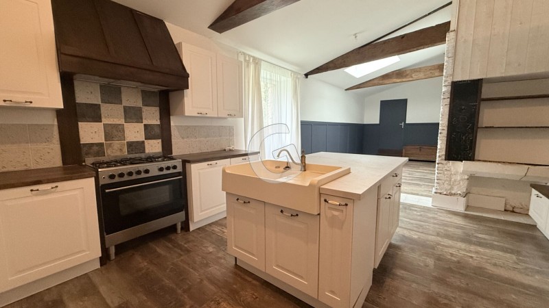 achat vente Maison 7 pièces 195 m² vendée