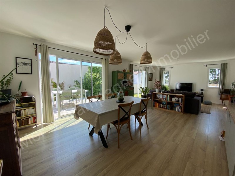 immobilier Maison à vendre Brem-sur-Mer 324 900 euros