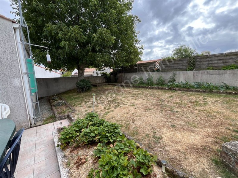 immobilier Maison à vendre Brem-sur-Mer 190 500 euros