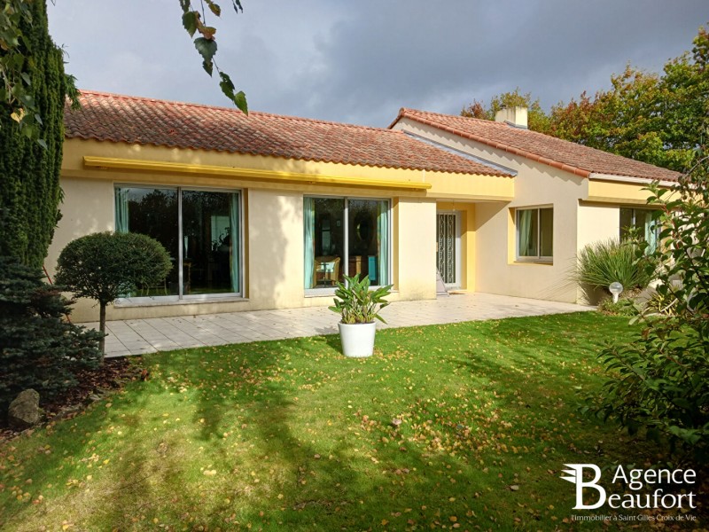 vente Maison Coëx 194 m²