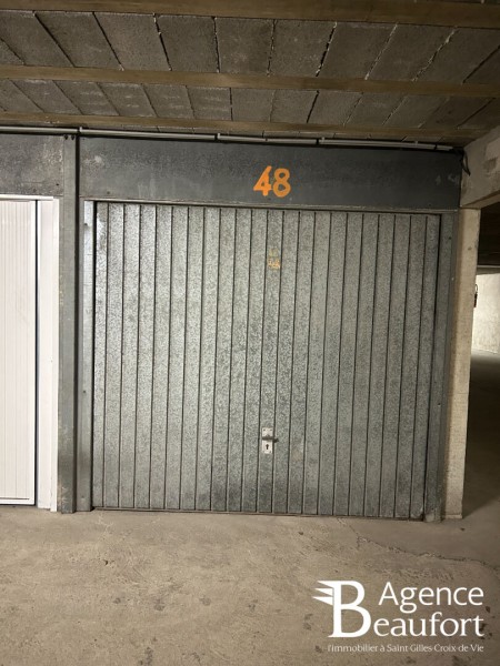 vente Garage/Parking Saint-Gilles-Croix-de-Vie 12 m²