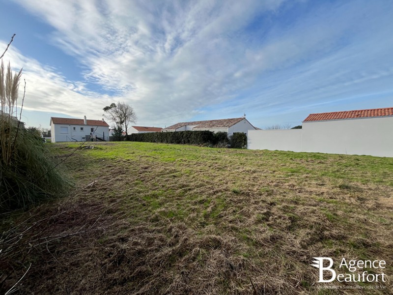 Terrain à vendre 1077 m²