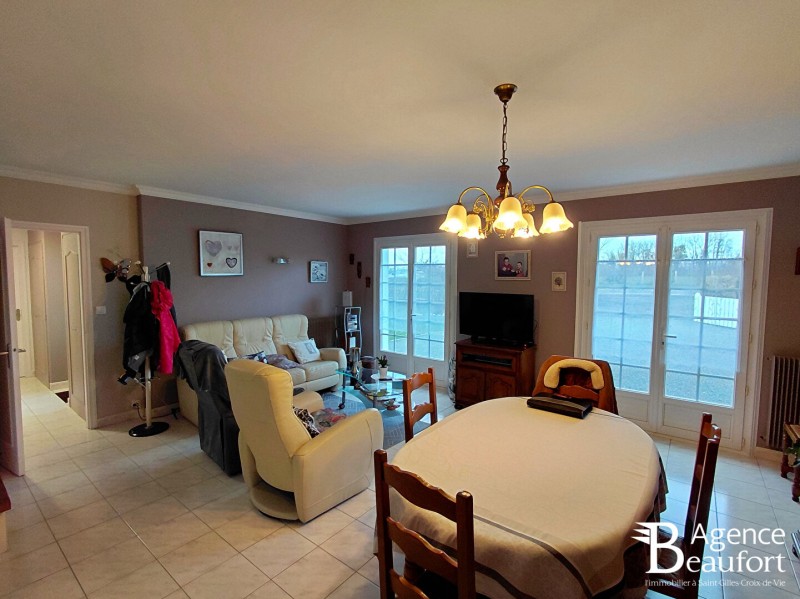 immobilier Maison à vendre Givrand 259 700 euros