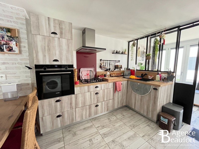 immobilier Maison à vendre Saint-Gilles-Croix-de-Vie 286 200 euros