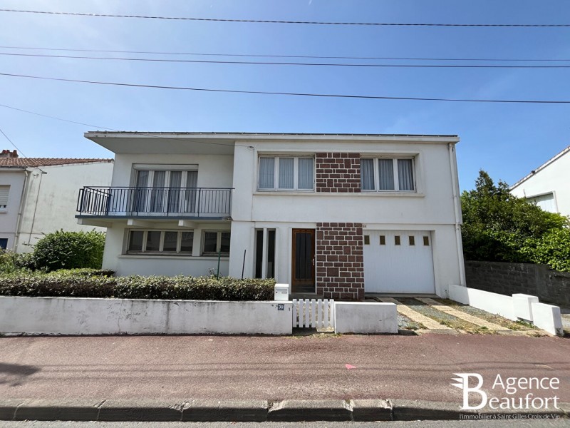 immobilier Appartement à vendre Saint-Gilles-Croix-de-Vie 89 900 euros