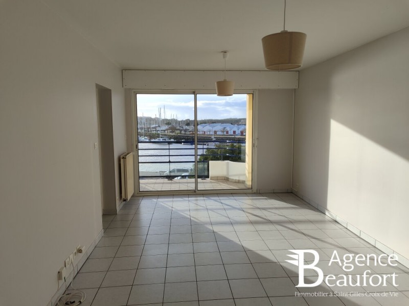 immobilier Appartement à vendre Saint-Gilles-Croix-de-Vie 915 euros