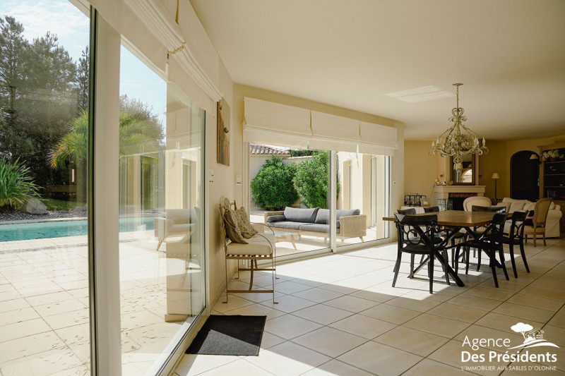 immobilier Maison à vendre Les Sables-d'Olonne 894 400 euros