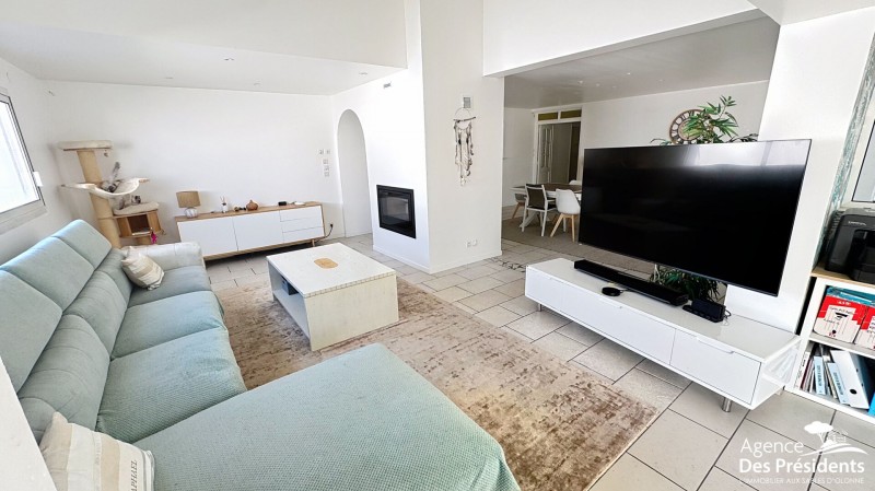 Maison à vendre 8 pièces 249 m²