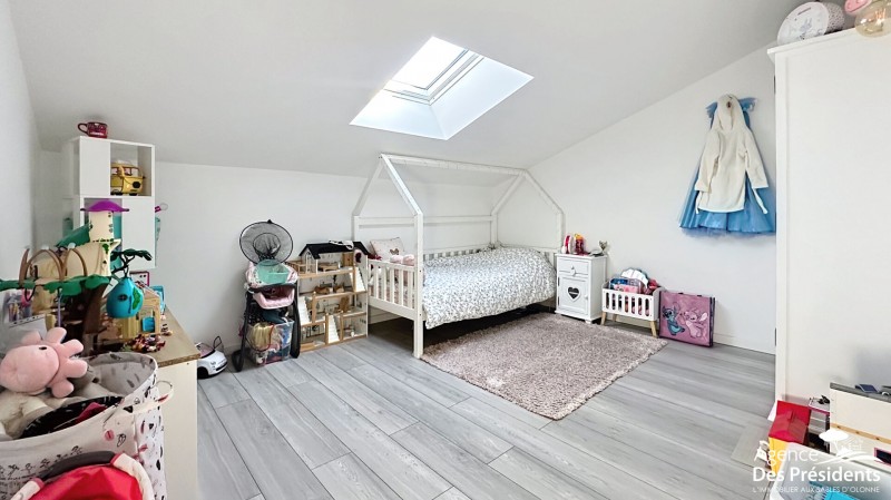 Maison à vendre 8 pièces 249 m²