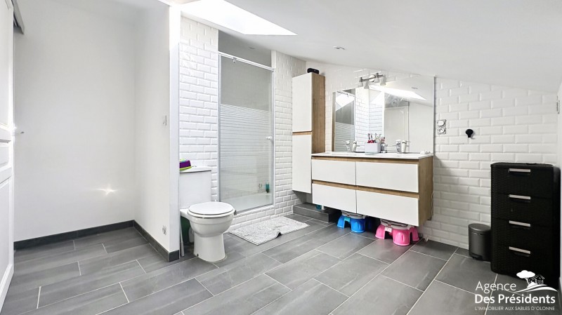 achat vente Maison 8 pièces 249 m² vendée