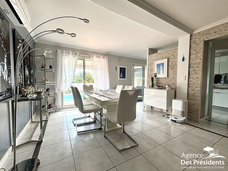 Maison à vendre 5 pièces 166 m²