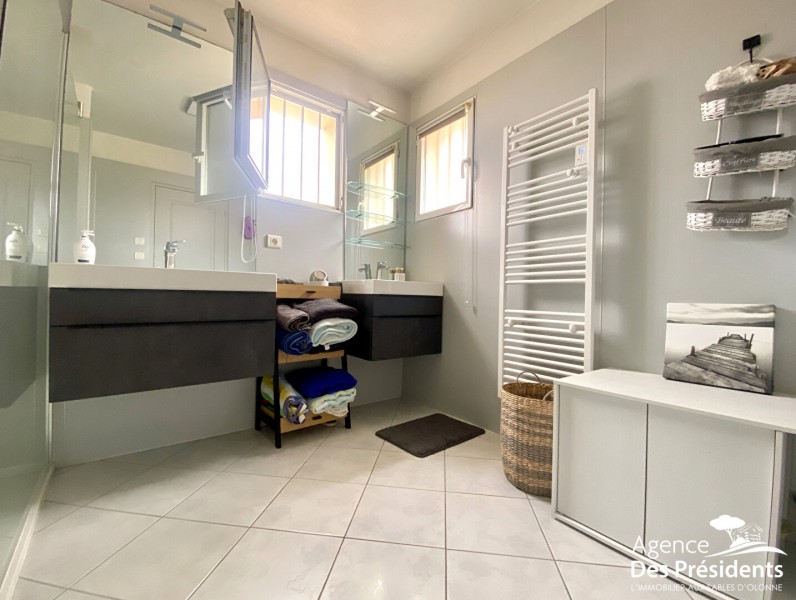 achat vente Maison 5 pièces 166 m² vendée