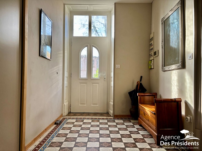 achat vente Maison 8 pièces 262 m² vendée
