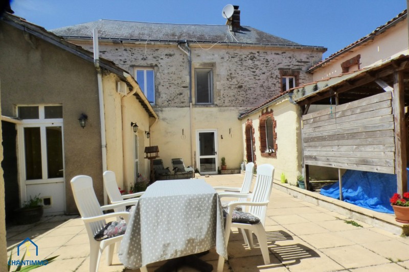 vente Maison Chantonnay 232 m²