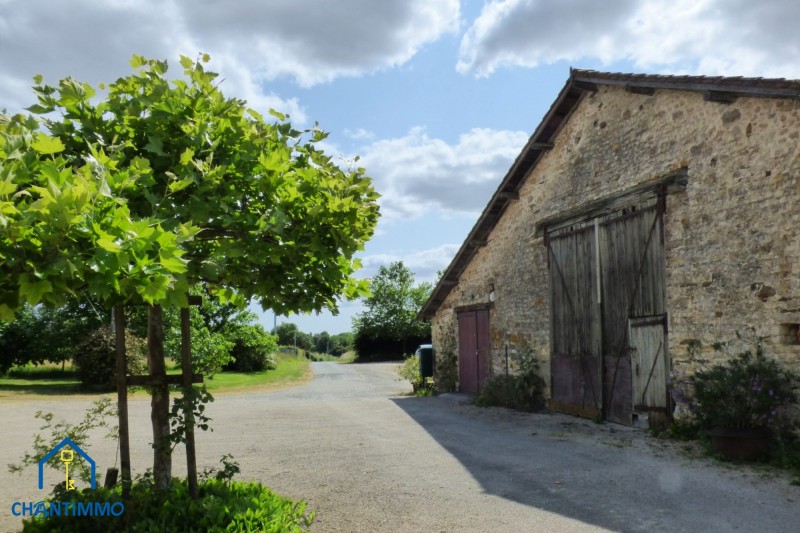 immobilier Maison à vendre Chantonnay 454 575 euros