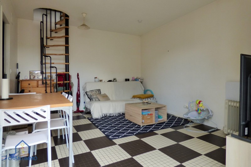immobilier Immeuble à vendre Chantonnay 365 750 euros