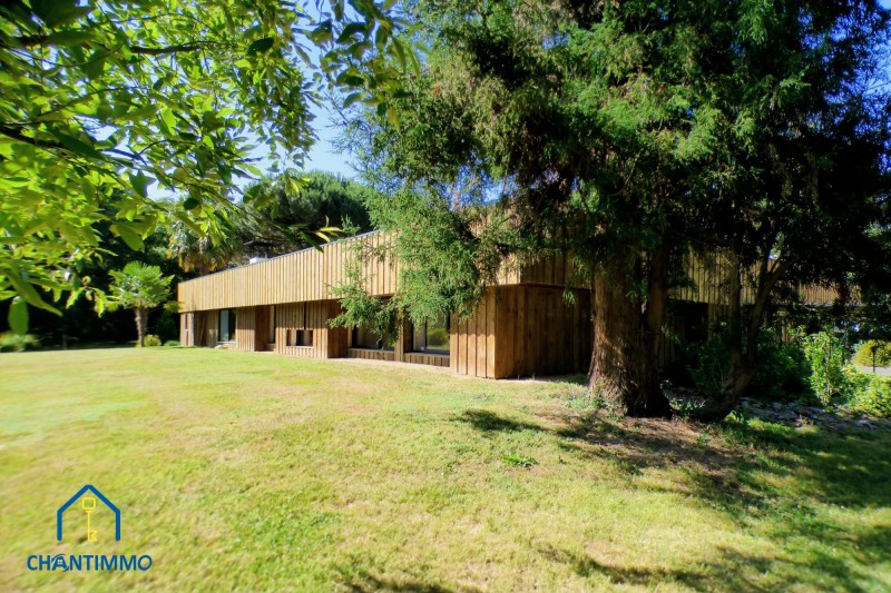 achat vente Maison 8 pièces 265 m² vendée