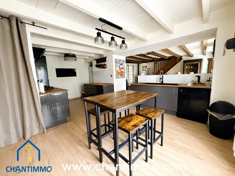 Maison à vendre 8 pièces 145 m²