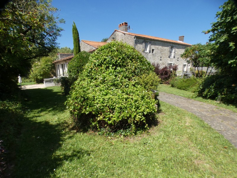 immobilier Maison à vendre Sainte-Hermine 468 000 euros