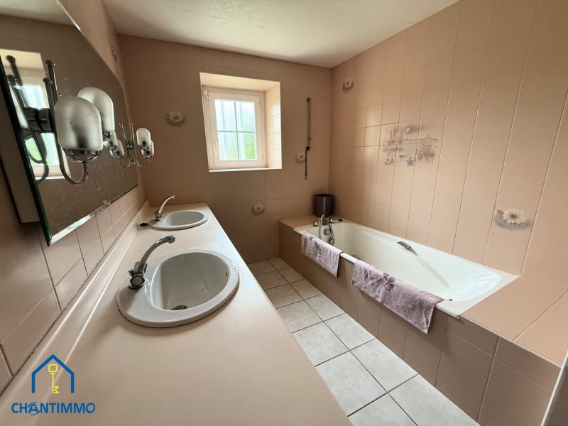 achat vente Maison 7 pièces 226 m² vendée