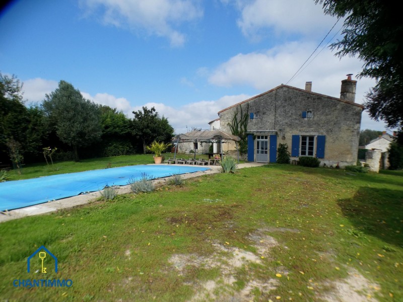 immobilier Maison à vendre Sainte-Hermine 225 750 euros