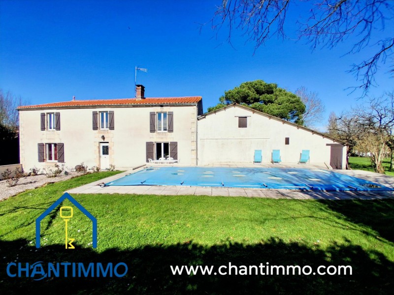 vente Maison Sainte-Hermine 188 m²