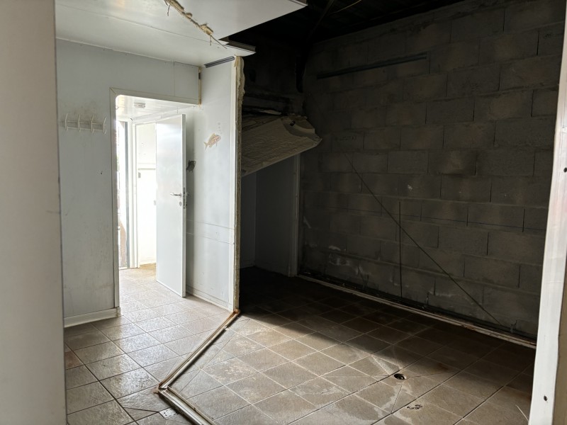 Divers à vendre 136 m²