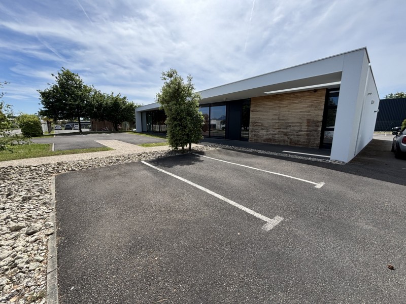 vente Local Les Sables-d'Olonne 313 m²