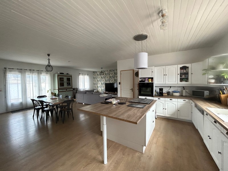 immobilier Maison à vendre Coëx 280 000 euros